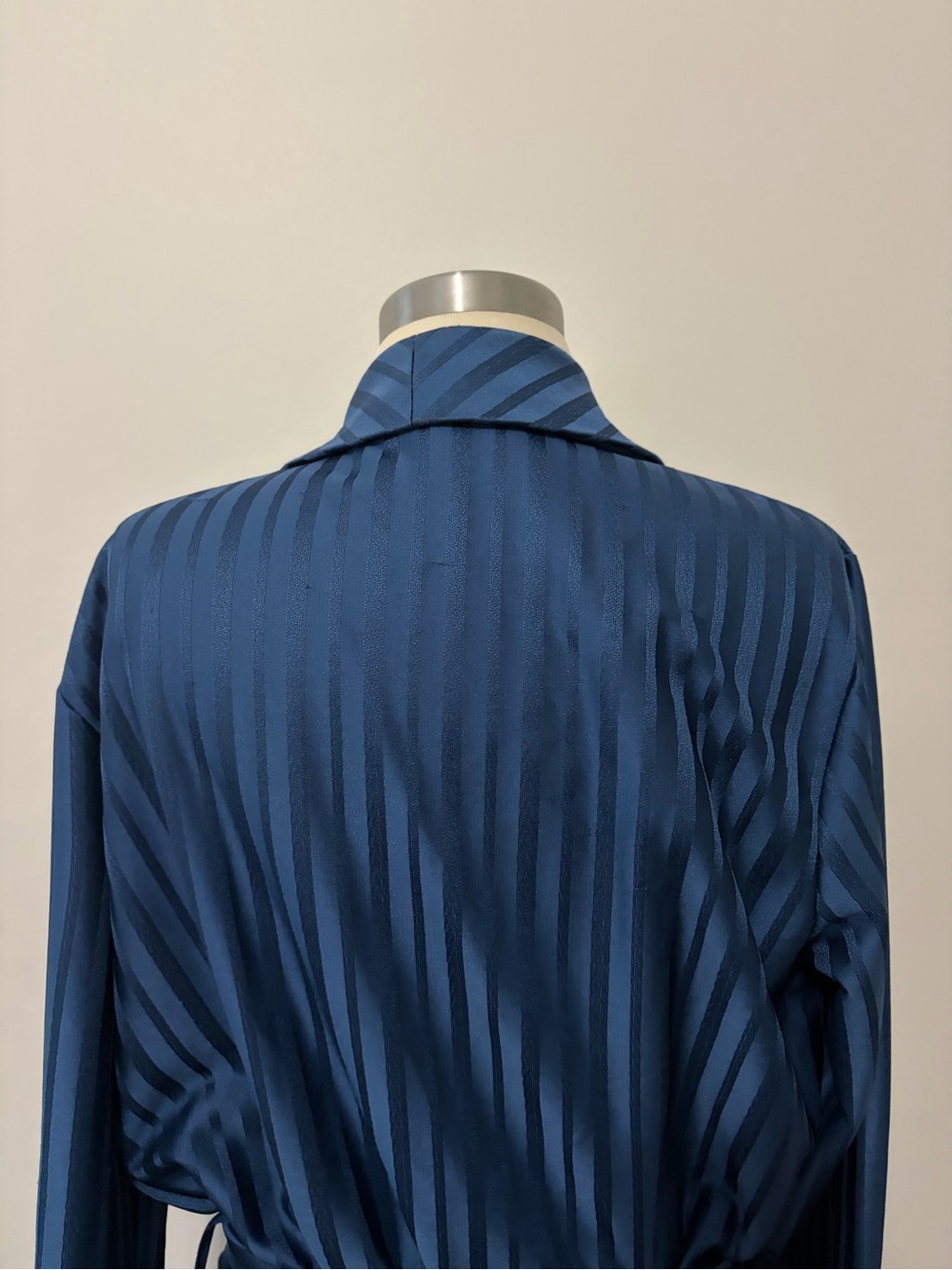 Vintage St. Michael Teal Blue Satin-Like Striped Robe M Loungewear - Picture 8 of 11